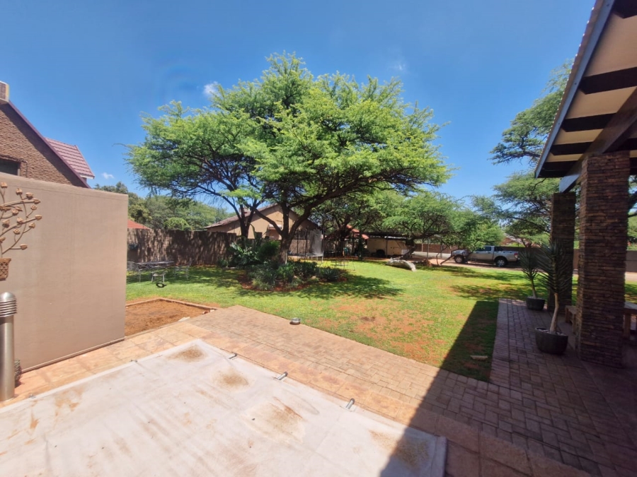 4 Bedroom Property for Sale in Kathu Northern Cape